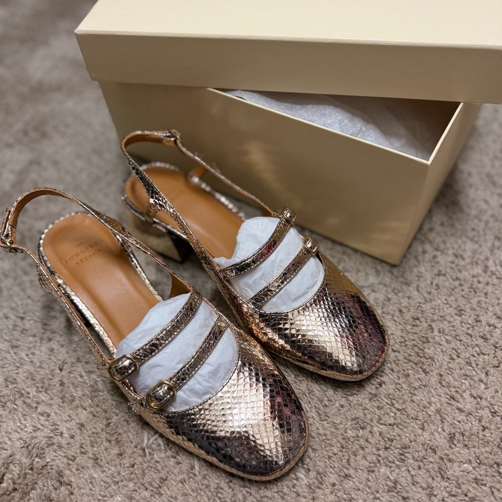 Sezane Paula Babies in Embossed Gold
